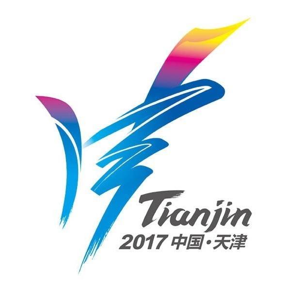 琼斯中场启动，一路长驱直入突破到禁区，拉开角度抢射破门，利物浦5-1西汉姆！